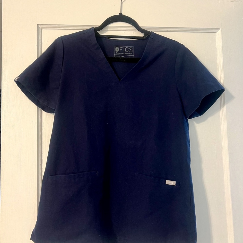 Figs NAVY Scrub Top